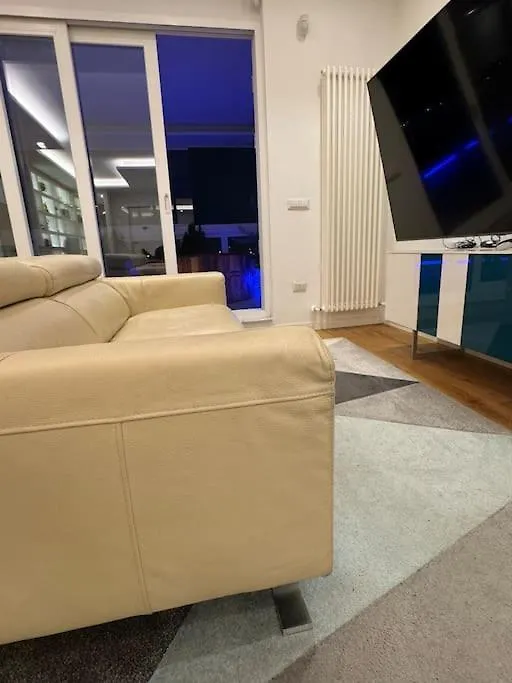 Vesuvius Terrace - Business Center Naples Apartment